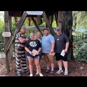 Meet your Posher, Brooke